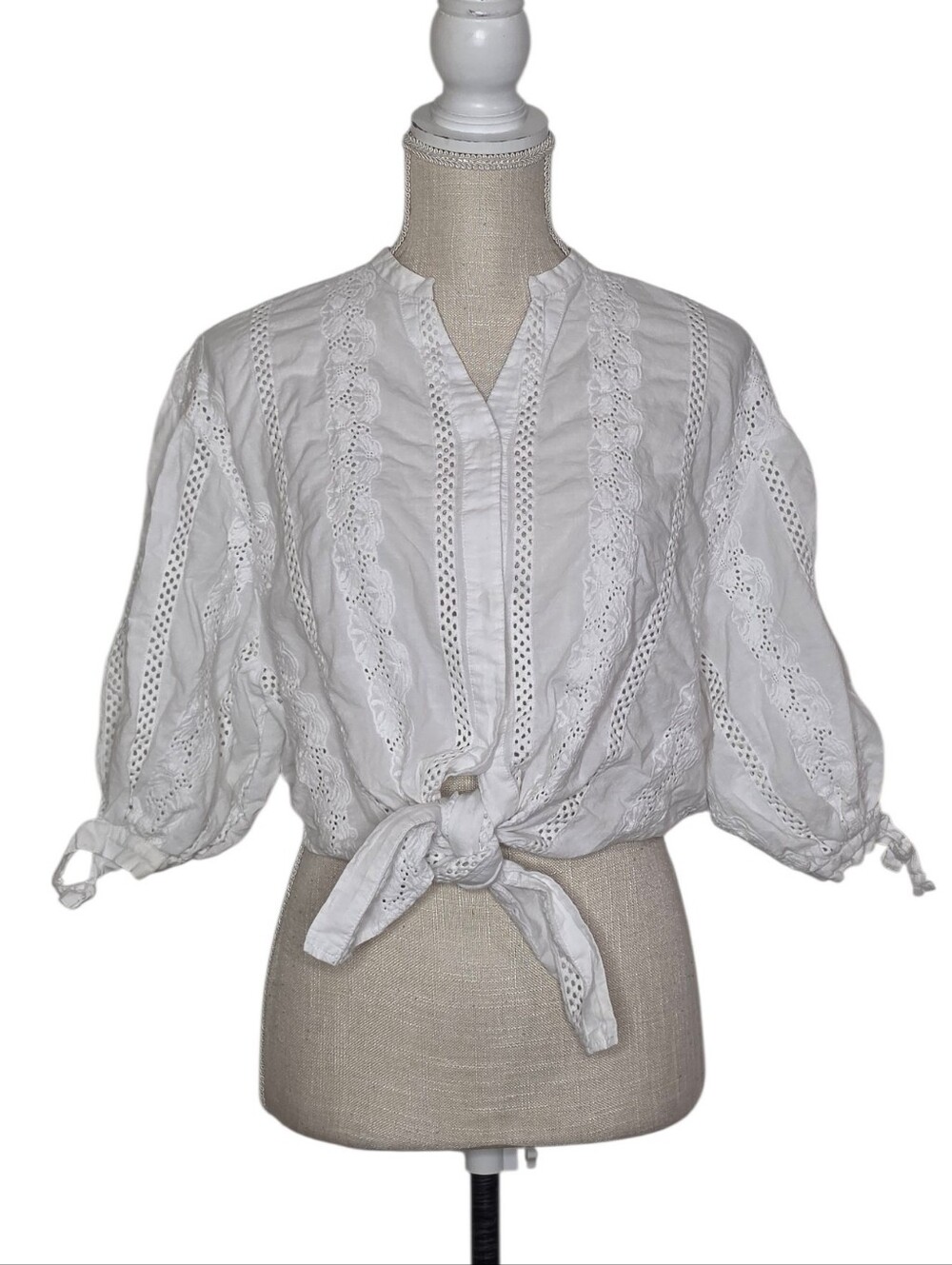 Mila Owen White Tie Front Eyelet Lace Blouse Top